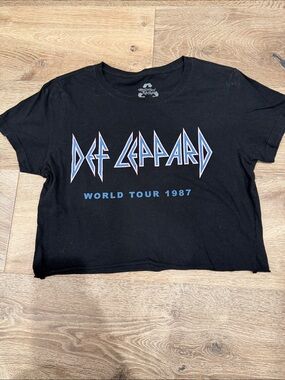 Recycled Karma Black Def Leppard Graphic Tee